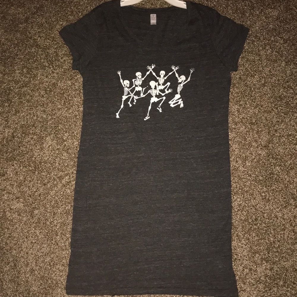 Women’s bodycon dress